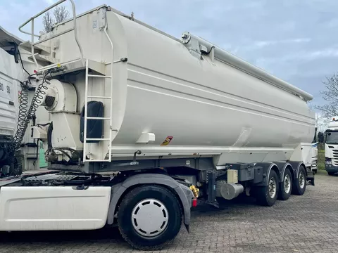 DESOT TSCI AUGER, HATZ diesel, SAF AXLES