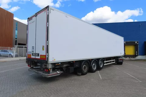 LAMBERET FRC 07/2026, SAF, 5496 diesel hours, CARRIER VECTOR 1550 LAMBERET FRC 07/2026, SAF, 5496 diesel hours, CARRIER VECTOR 1550